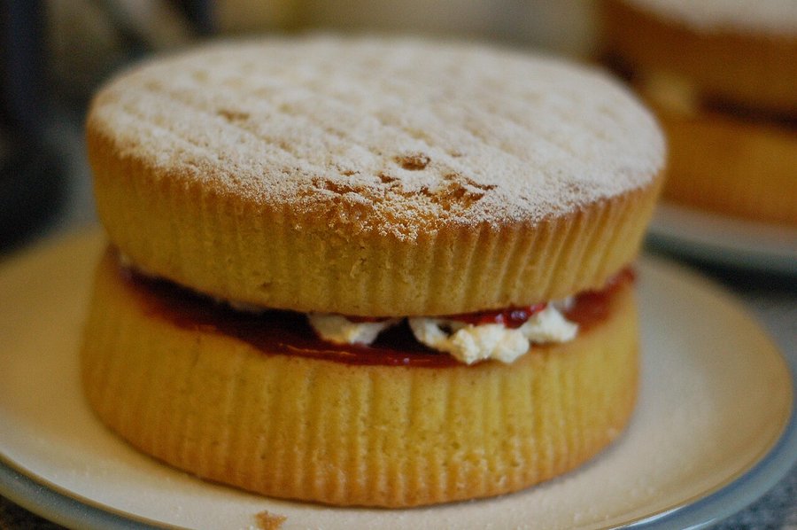 Victoria sponge cake